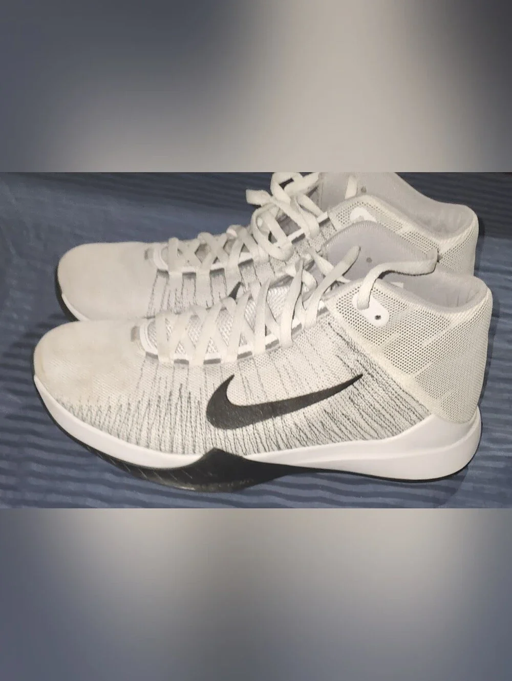 Nike classic sneakers